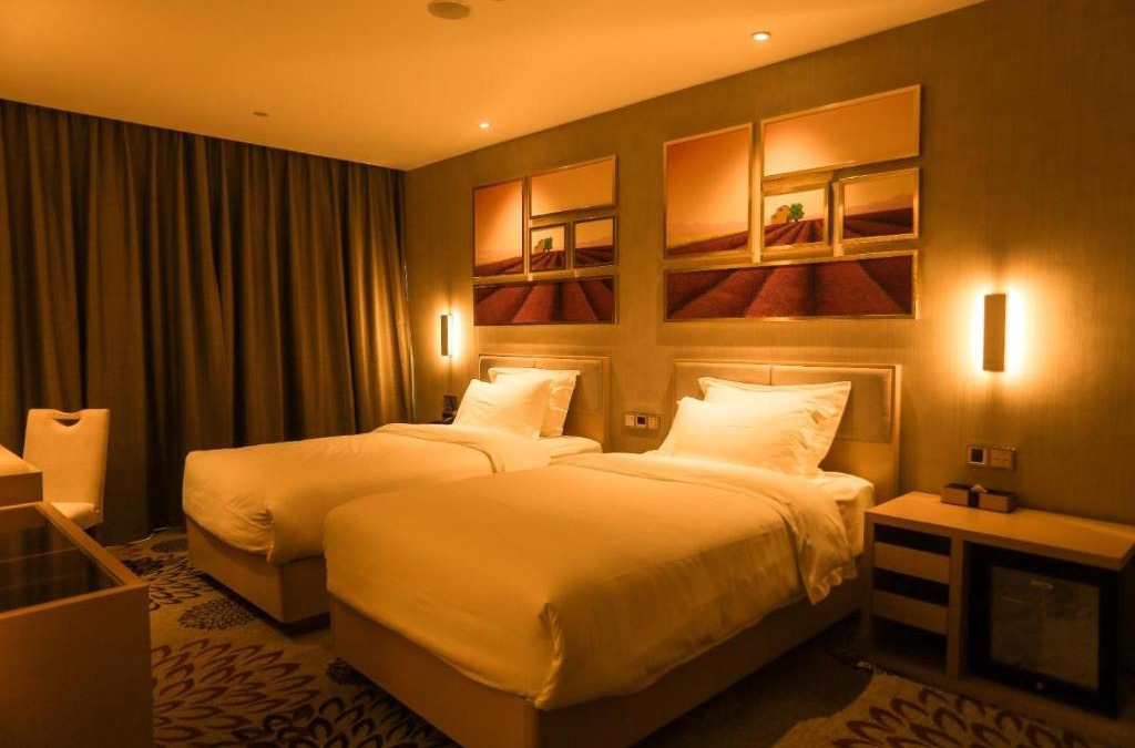 Fangcheng Hotel | Lavande Hotel Xiangyang Train Station Peoples Square
