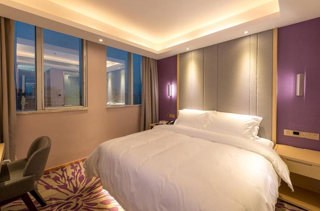 Yingde Hotel | Lavande Hotel Yingde Yingzhou Avenue