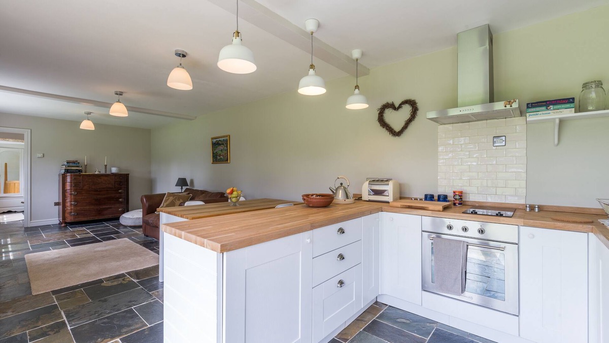 Hanmer House | Lavender Lodge, Warwickshire, United Kingdom
