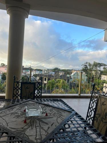 Forest Side Apartment | Lavish 4 bedroom apartment