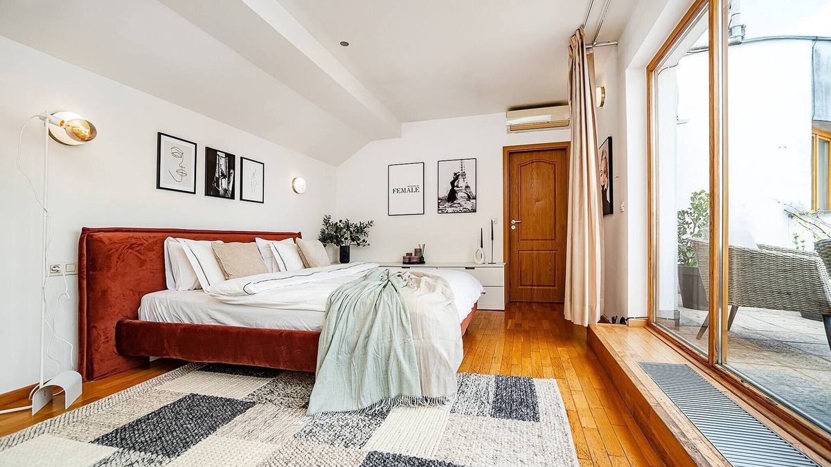 Andel Apartment | Lavish And Chic Duplex Apartment for families and couples