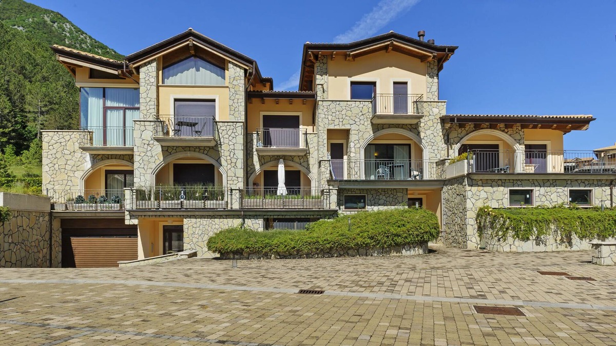 Scanno House | Lavish Holiday Home in Scanno near Lago di Scanno
