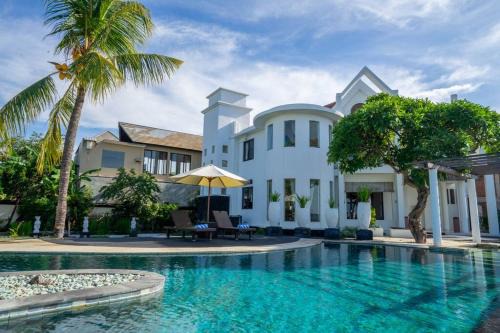 Tukad Mungga Villa | Lawira Beachfront Villa Lovina