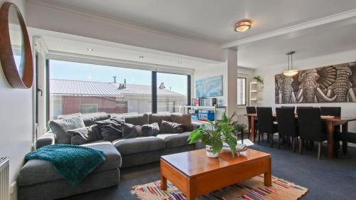 Hotham Heights Apartment | Lawlers 30