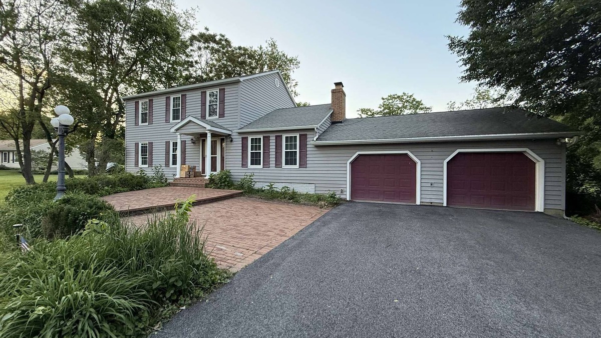 Adamstown Other | Lawrence Ridge Charming 4-bedroom Farmhouse