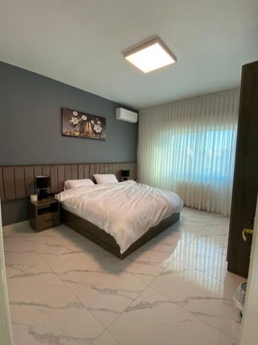 Al Jubeiha Apartment | Layal's apartment