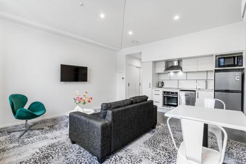 Avondale Apartment | Layard Apartments 421 - West Auckland Apartment