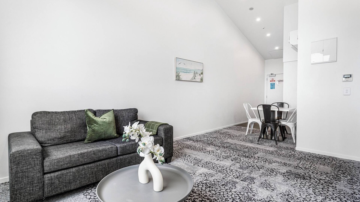 Avondale Cottage | Layard Apartments 521 - West Auckland Apartment