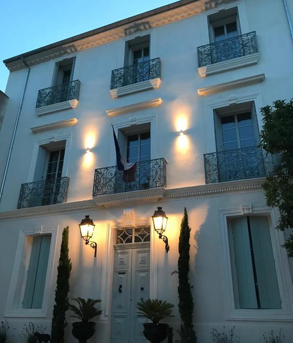 Beziers Apartment | LAZARE Maison de Maître , appartements de standing avec parking privatif à seulement 7 minutes à pied du centre historique de Béziers