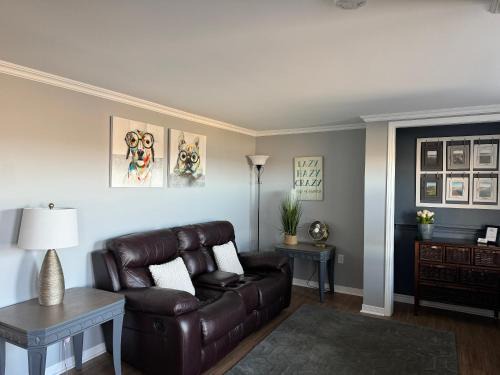 Prince Edward Apartment | Lazy Dayz Vacation Rental