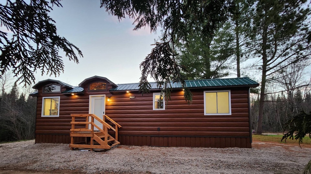 Malone Cabin | Lazy Deer - Tiny Cabin, 50 acres near Titus Ski