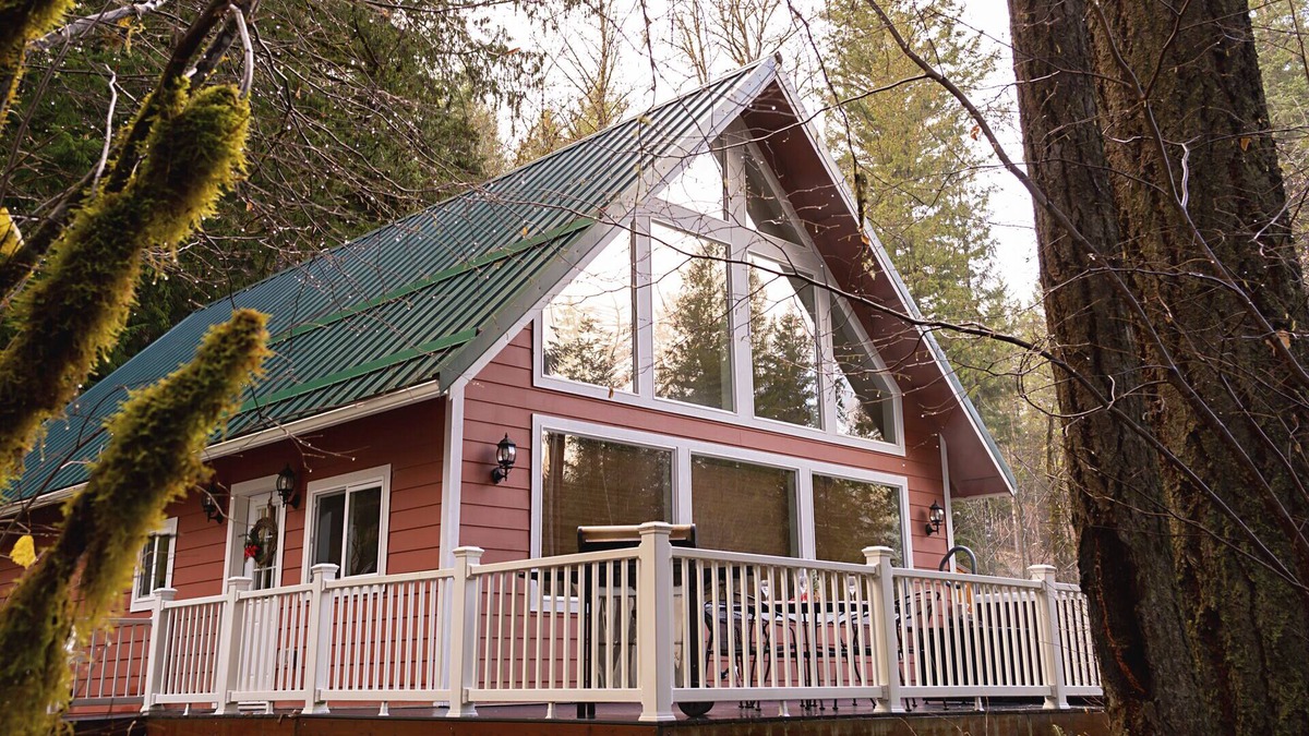 Packwood House | Lazy Jacks Mountain Cabin