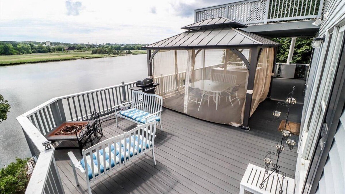 Stratford Apartment | Lazy River Escape