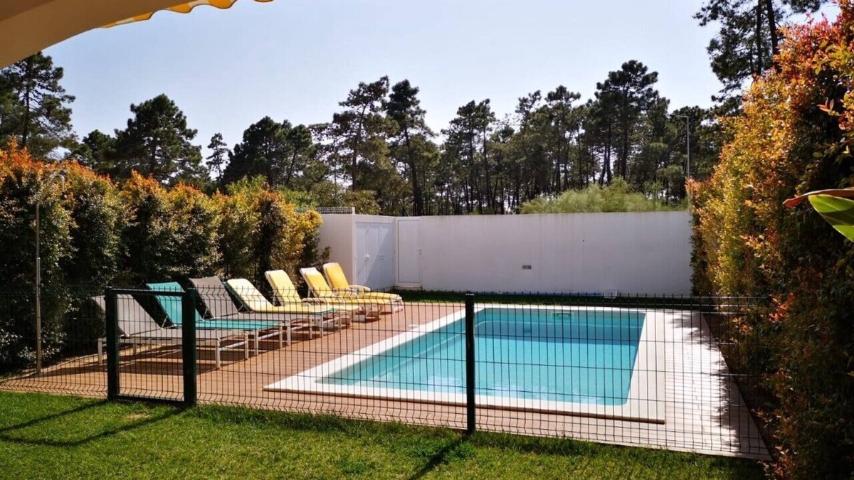 Retur House | Lc. 11 368. Lovely 4 bed 3 bath house, with pool, 300 metres from the beach