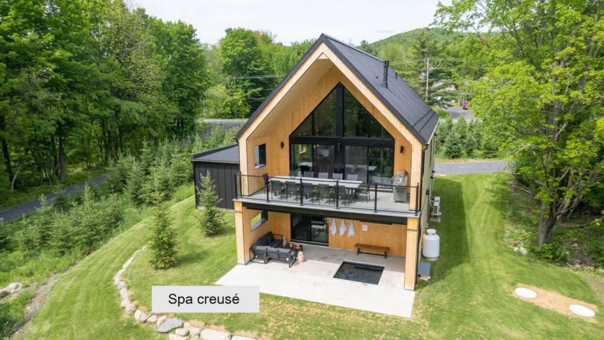 Shefford Ski Chalet | ⭐️ LE 1792 ⭐️ Design & Spa - Chalet Scandinave!