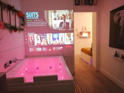 Quartier des Eaux-Claires Apartment | Le 1965 Double BALNEO, confort et romantique