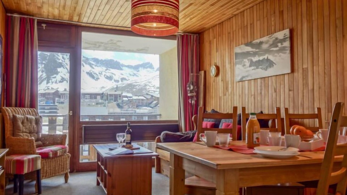 Le Lavachet Apartment | Le 2100 A et B (Lavachet) by Interhome
