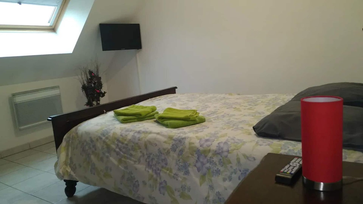 Vierzon Apartment | Le 4 Tranquille - Vierzon - Wifi et Parking Inclus
