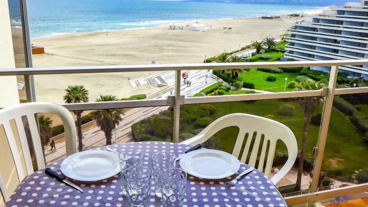 La Cote Radieuse Apartment | Le Beach by Interhome