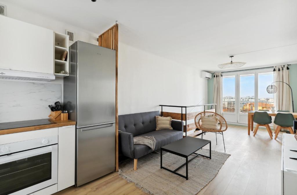 4th Arrondissement Apartment | Le Beausoleil Duplex (Clim - Wifi - Netflix)