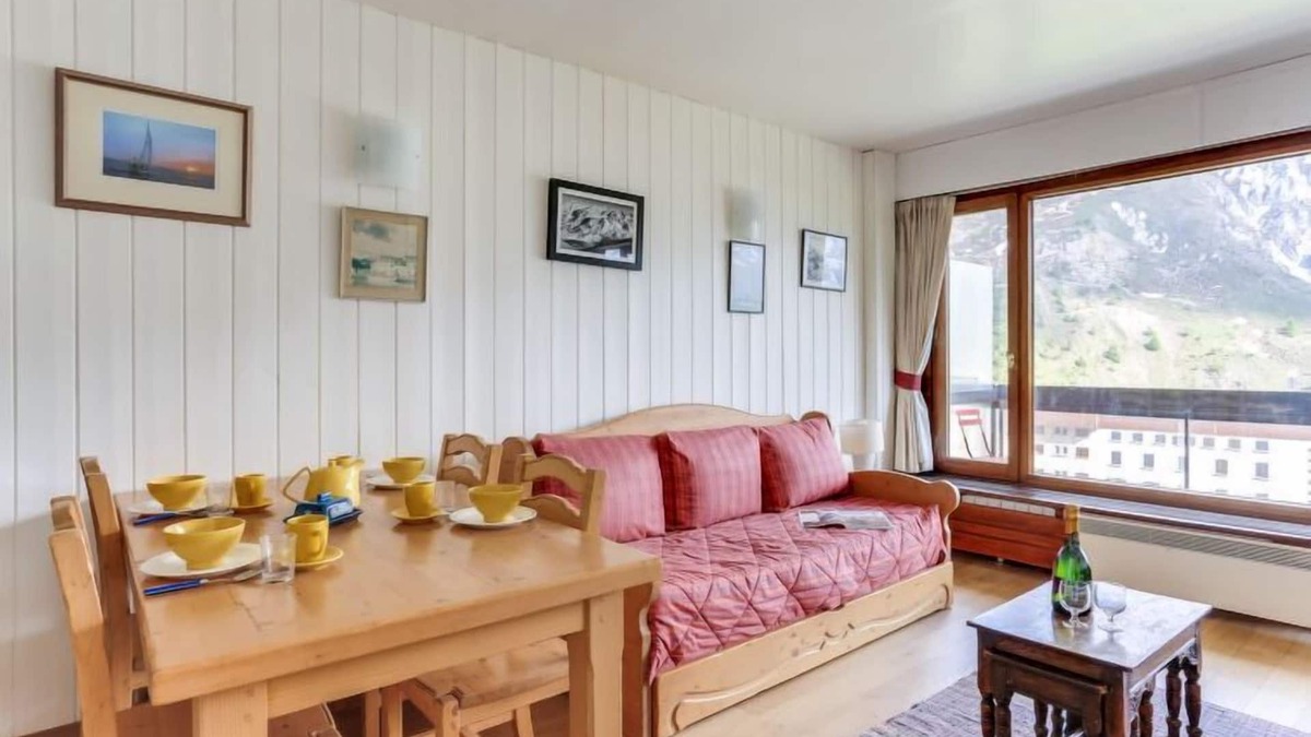Tignes le Lac Apartment | Le Bec Rouge (Le Lac) by Interhome