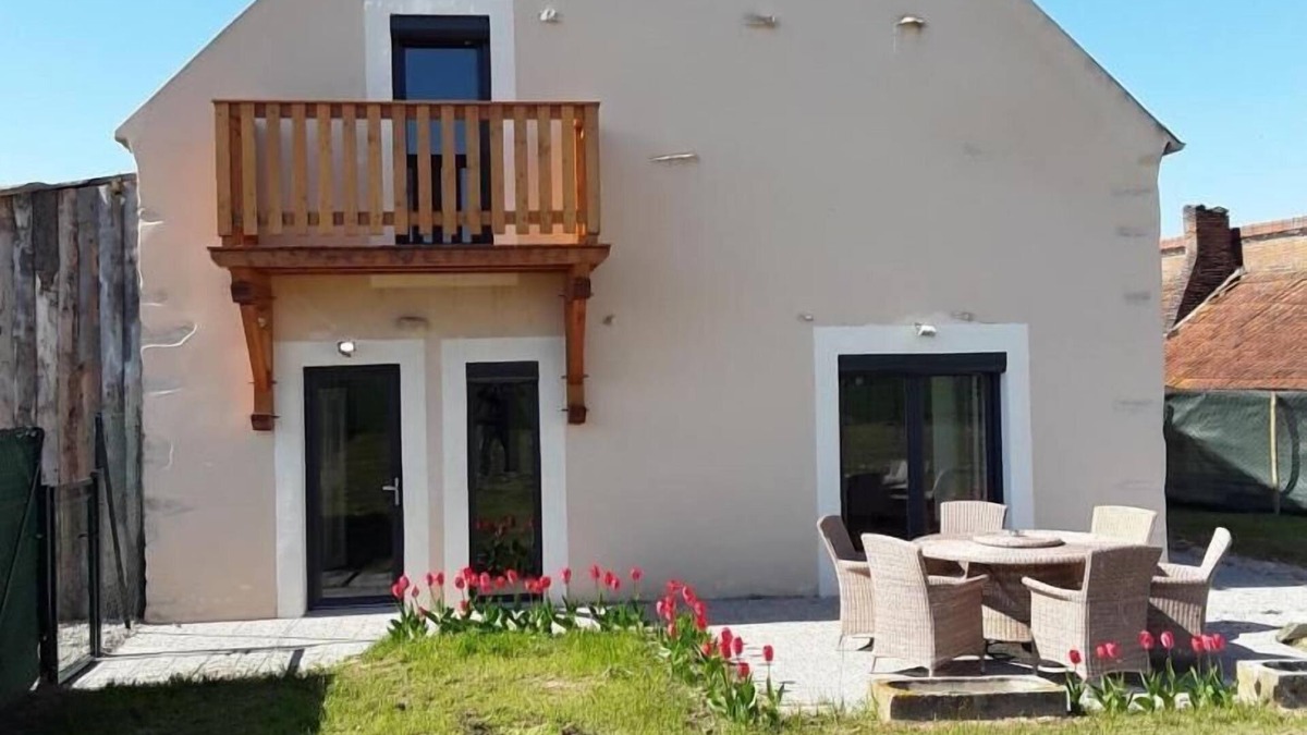 Saint-Gervais-en-Valliere House | Le Bief chez Thérèse et Hervé