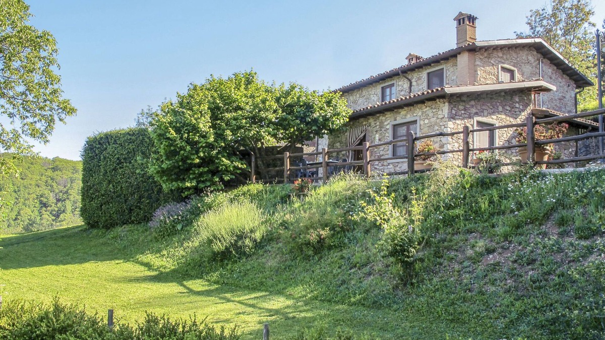 Molazzana House | Le Bore (CNG122) by Interhome