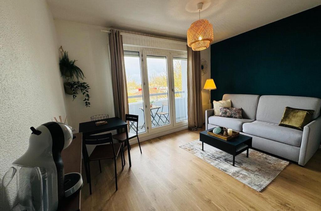 Gradignan Apartment | Le Bocal - Private Parking - Wi-Fi