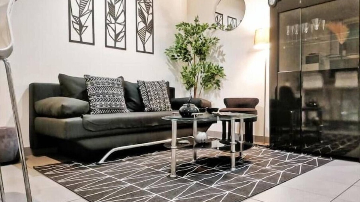 La Gare Apartment | Le Bogolan ~ Cosy & Design