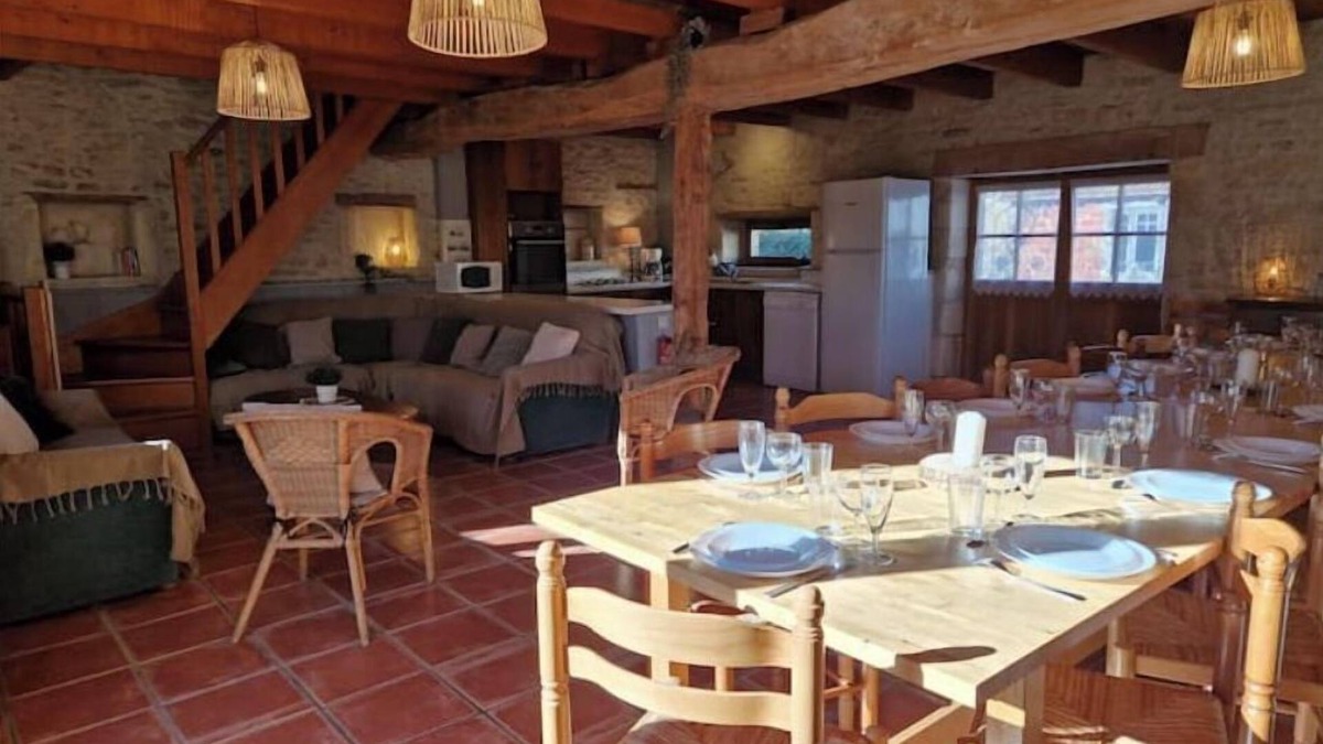Saint-Crepin House | Le Bois Fleuri 2 Gîtes + Piscine 14 Personnes