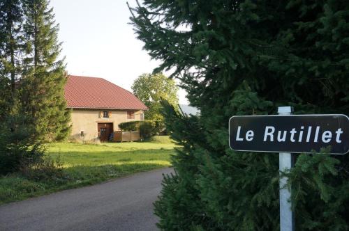 Foncine-le-Haut Apartment | Le Bois gentil