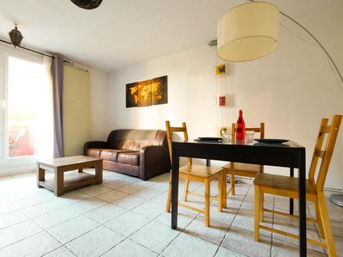 Les Beaux-Arts Apartment | Le Camarguais - TERRASSE ET PARKING