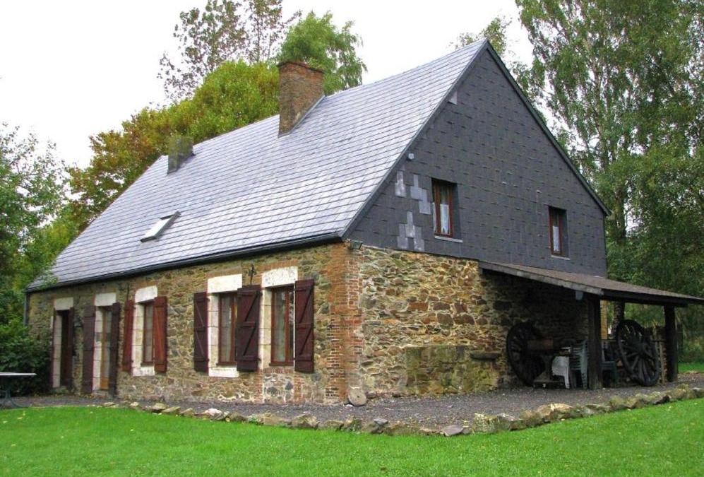 Brognon House | Le caprice