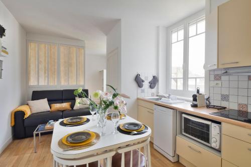 Saint-Lunaire Apartment | Le Cartier - 400 m de la plage, St Lunaire centre