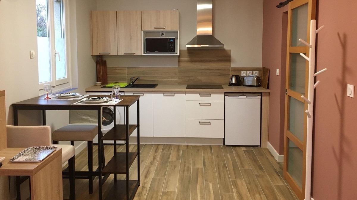 Arenes Romaines - Saint-Martin-du-Touch Apartment | Le Catalan - Studio climatisé avec parking privé