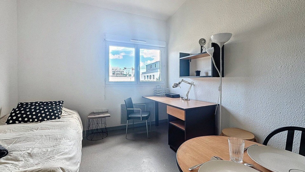 Hopitaux-Facultes Apartment | Le Central FAC, Studio close to Universities