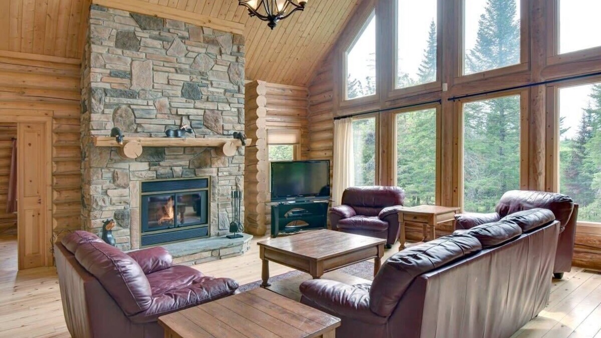 Fiddler Lake Resort Ski Chalet | Le Cerf #40 - Nature & Spa Retreat