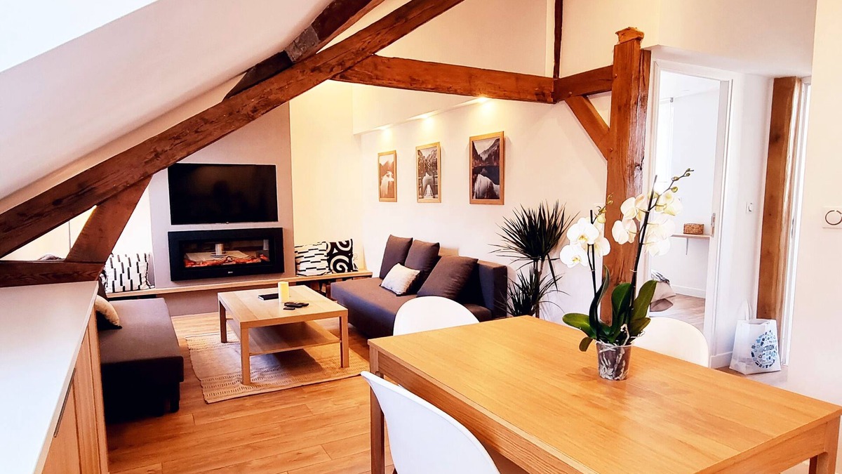 Cote Ouest Ormeaux Apartment | Le Châlet - Ultra Cocooning à 5 min Plage/Hypercentre