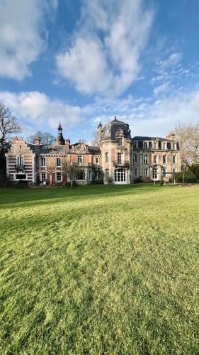 Bertreville-Saint-Ouen House | Le château de Bertreville Saint Ouen entre mer et campagne