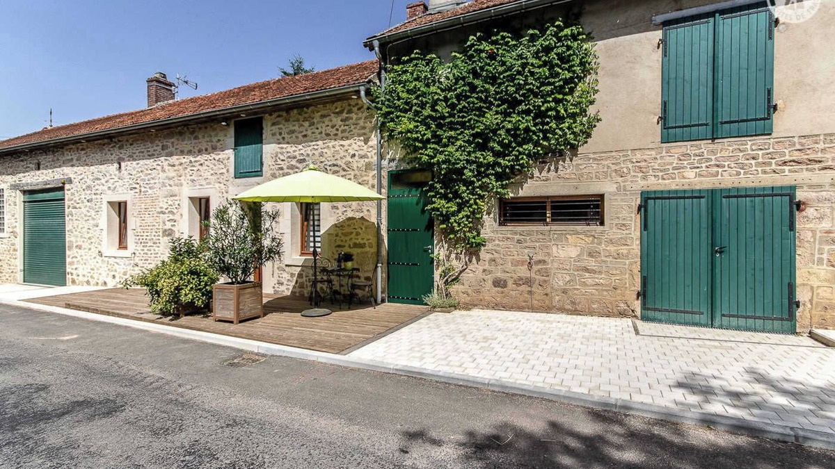Marmagne House | Le Château - MARMAGNE - Gîte