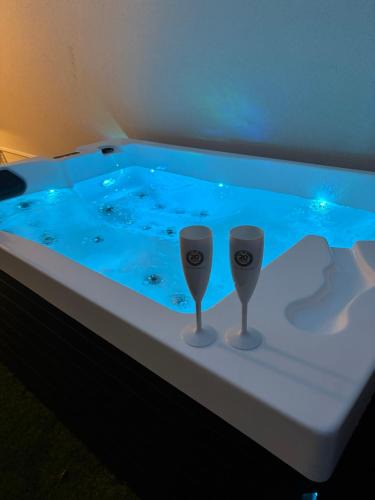 Amneville Apartment | Le Chêne Doré & Jacuzzi Spa privatif Amnéville site touristique
