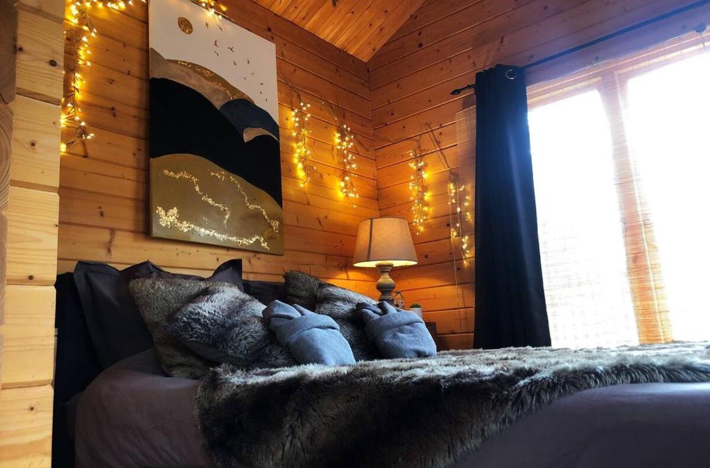 Montignies-Saint-Christophe Apartment | Le Chalet d'Antoine - hébergement avec jacuzzi
