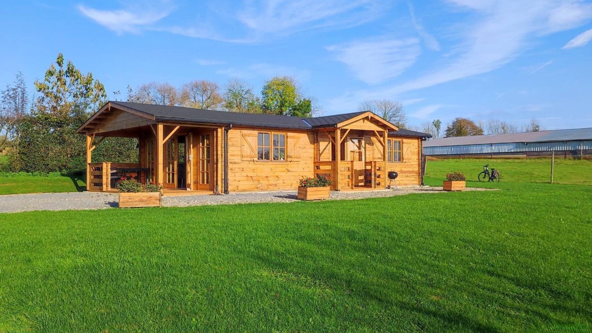 Mazerny House | LE CHALET DE LA PRESLE