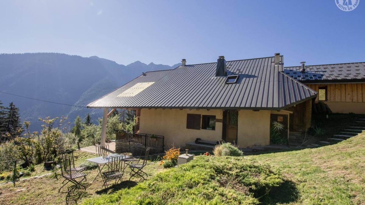 Queige House | LE CHALET DE LA VOURZE