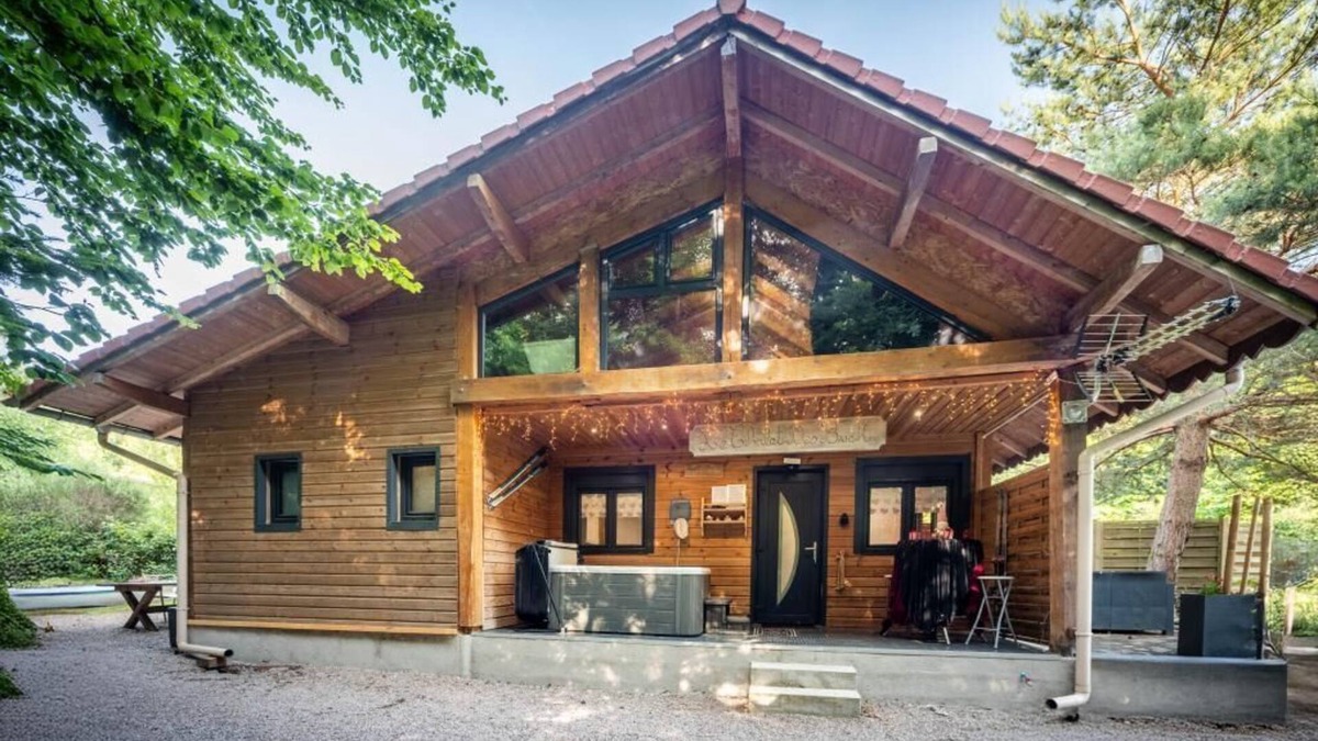 Renauvoid Ski Chalet | Le Chalet des Buch (with Spa)