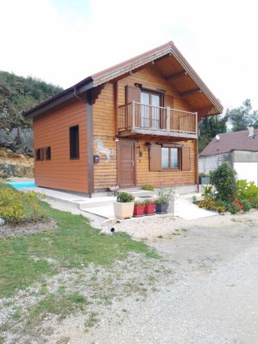 Cernans Ski Chalet | Le Chalet des Comtois