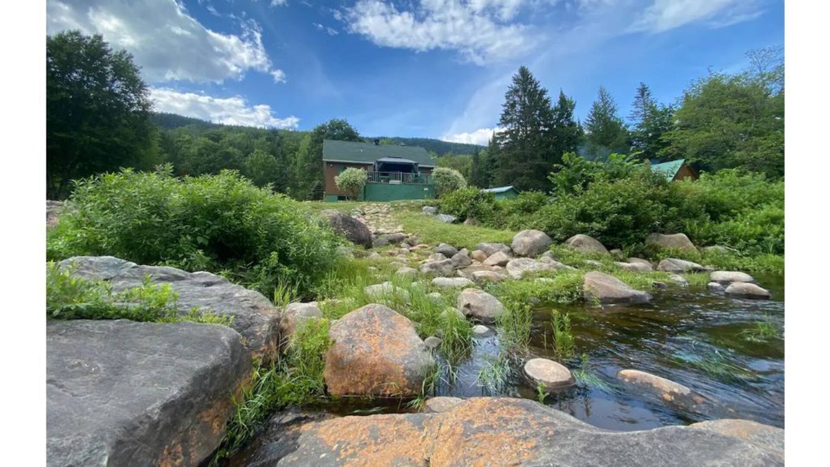 Saint-Raymond Cottage | Le chalet privé au sentier enchanté