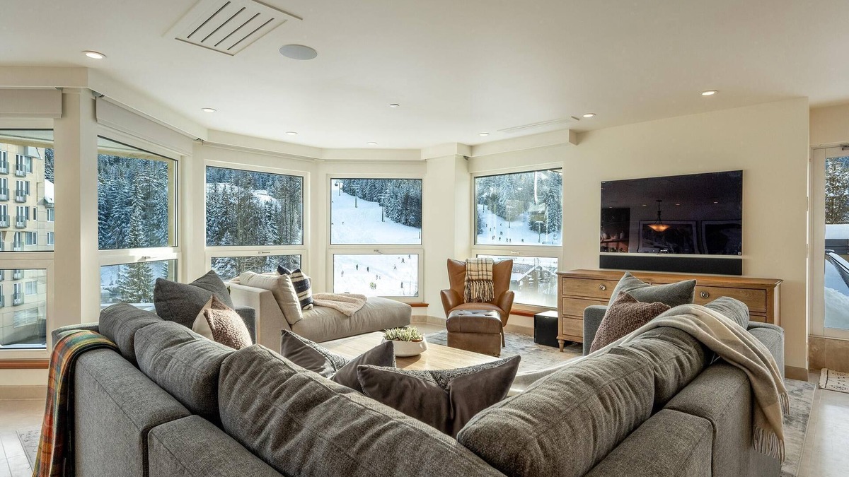 Blackcomb Apartment | Le Chamois Penthouse | Private Hot Tub, Ski-in/Out, Hotel Amenities: Pool, Gym