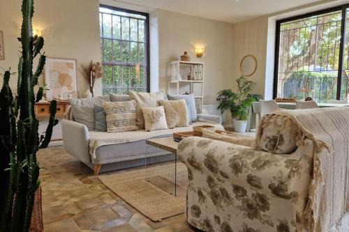 Chasse-sur-Rhone Apartment | Le Champ du Roy
