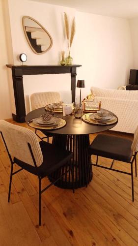 Recoules-Previnquieres Apartment | Le Charmant